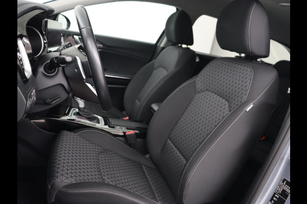 Kia Ceed 1.6 GDI PHEV DynamicLine | Carplay | Camera | Navigatie | Keyless | Climate control | Cruise control | Full LED | Parkeerhulp | Plug In