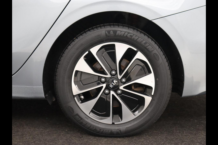 Kia Ceed 1.6 GDI PHEV DynamicLine | Carplay | Camera | Navigatie | Keyless | Climate control | Cruise control | Full LED | Parkeerhulp | Plug In