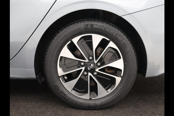 Kia Ceed 1.6 GDI PHEV DynamicLine | Carplay | Camera | Navigatie | Keyless | Climate control | Cruise control | Full LED | Parkeerhulp | Plug In