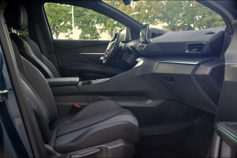 Peugeot 3008 1.6 HYbrid 180 Allure Pack Business | Navi | Camera | Zeer nette staat!