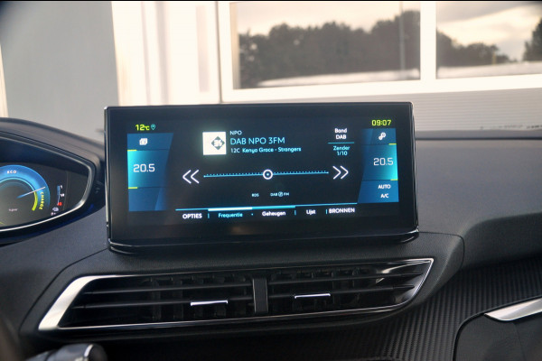 Peugeot 3008 1.6 HYbrid 180 Allure Pack Business | Navi | Camera | Zeer nette staat!