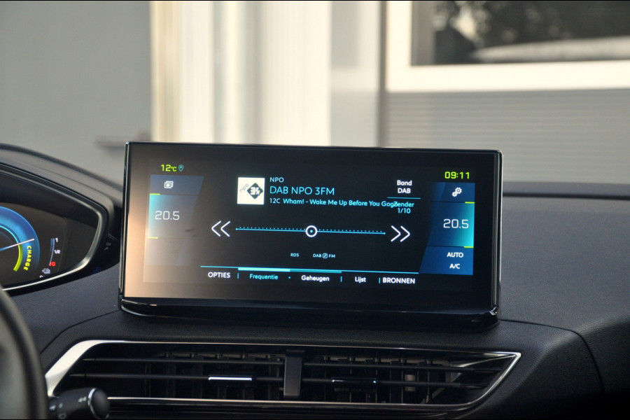 Peugeot 3008 1.6 HYbrid 180 Allure Pack Business | Navi | Camera | Zeer nette staat!