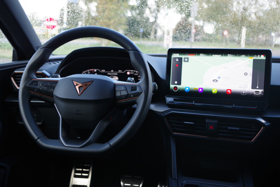 CUPRA Leon 1.4 e-Hybrid VZ Business, Camera, Adap. Cruise Control, LED CUPRA Leon 1.4 e-Hybrid VZ Business, Camera, Adap. Cruise Control, LED