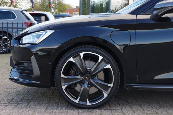 CUPRA Leon 1.4 e-Hybrid VZ Business, Camera, Adap. Cruise Control, LED CUPRA Leon 1.4 e-Hybrid VZ Business, Camera, Adap. Cruise Control, LED