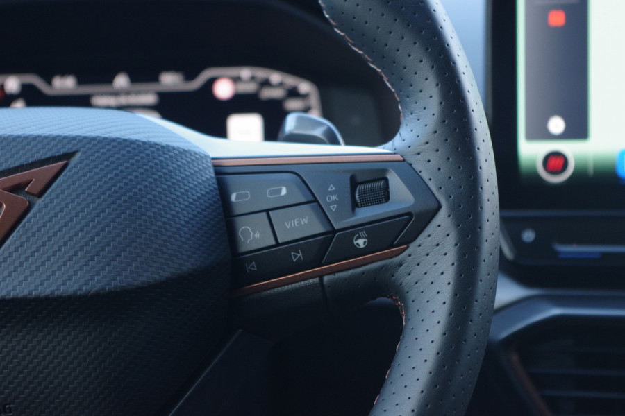 CUPRA Leon 1.4 e-Hybrid VZ Business, Camera, Adap. Cruise Control, LED CUPRA Leon 1.4 e-Hybrid VZ Business, Camera, Adap. Cruise Control, LED