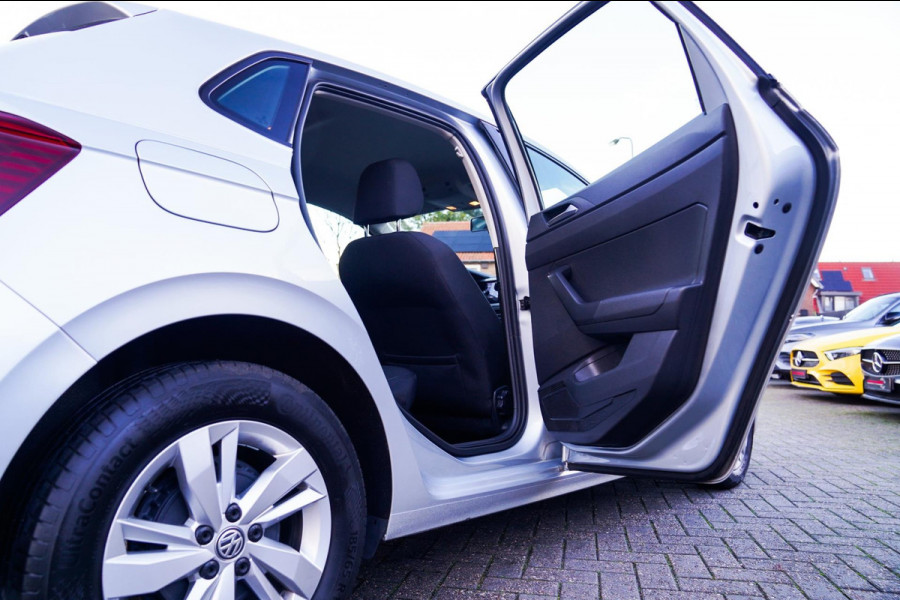 Volkswagen Polo 1.0 TSI Comfortline | Carplay | Cruise Control Volkswagen Polo 1.0 TSI Comfortline | Carplay | Cruise Control