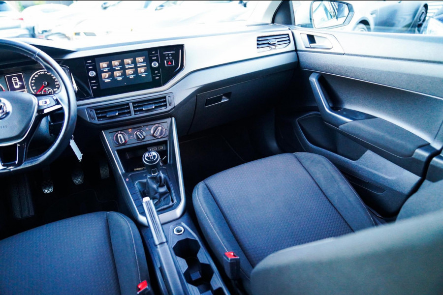 Volkswagen Polo 1.0 TSI Comfortline | Carplay | Cruise Control Volkswagen Polo 1.0 TSI Comfortline | Carplay | Cruise Control