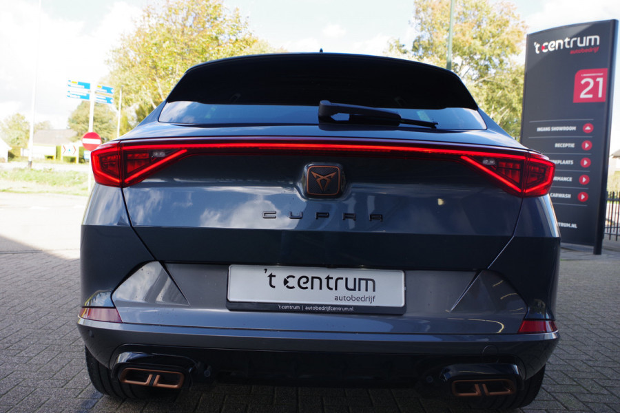 CUPRA Formentor 1.4 e-Hybrid 204 PK Adrenaline PHEV, Carplay, Camera, Keyless, LED
