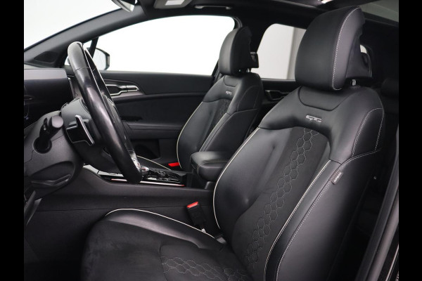 Kia Sportage 1.6 T-GDi Hybrid GT-Line | Panoramadak | Leder/Alcantara | Matrix LED | Stoel & stuurverwarming | Sfeerverlichting | Carplay | Adaptive cruise | Camera | Navigatie | Keyless