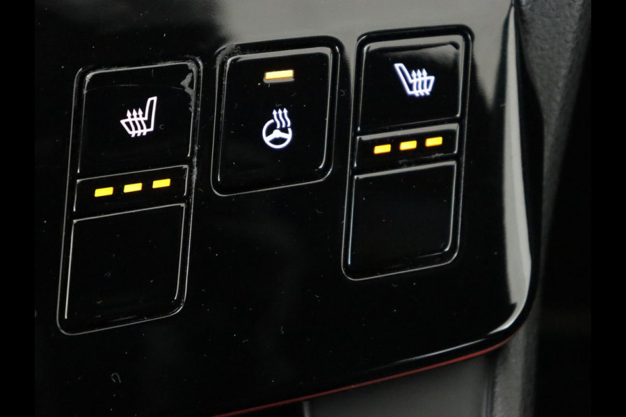 Kia Sportage 1.6 T-GDi Hybrid GT-Line | Panoramadak | Leder/Alcantara | Matrix LED | Stoel & stuurverwarming | Sfeerverlichting | Carplay | Adaptive cruise | Camera | Navigatie | Keyless