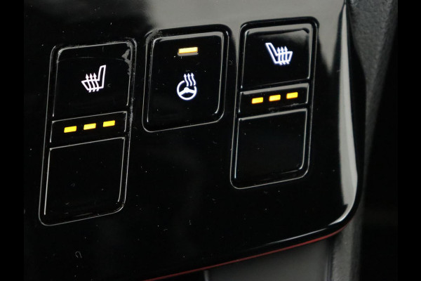 Kia Sportage 1.6 T-GDi Hybrid GT-Line | Panoramadak | Leder/Alcantara | Matrix LED | Stoel & stuurverwarming | Sfeerverlichting | Carplay | Adaptive cruise | Camera | Navigatie | Keyless