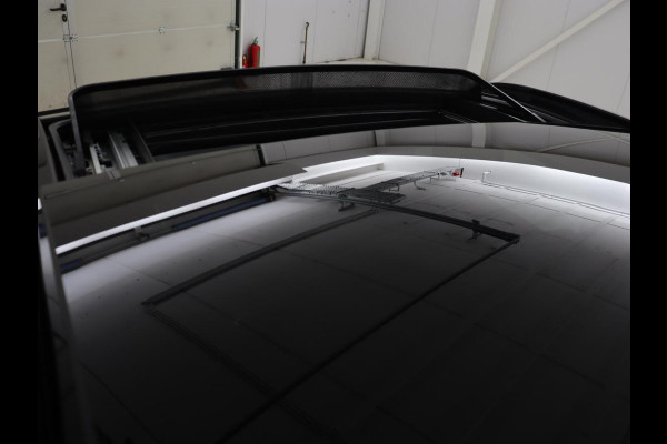 Kia Sportage 1.6 T-GDi Hybrid GT-Line | Panoramadak | Leder/Alcantara | Matrix LED | Stoel & stuurverwarming | Sfeerverlichting | Carplay | Adaptive cruise | Camera | Navigatie | Keyless