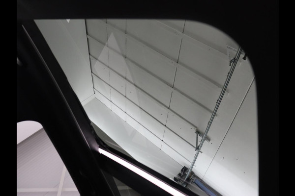 Kia Sportage 1.6 T-GDi Hybrid GT-Line | Panoramadak | Leder/Alcantara | Matrix LED | Stoel & stuurverwarming | Sfeerverlichting | Carplay | Adaptive cruise | Camera | Navigatie | Keyless