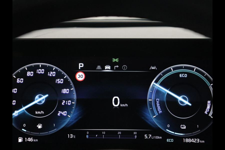 Kia Sportage 1.6 T-GDi Hybrid GT-Line | Panoramadak | Leder/Alcantara | Matrix LED | Stoel & stuurverwarming | Sfeerverlichting | Carplay | Adaptive cruise | Camera | Navigatie | Keyless