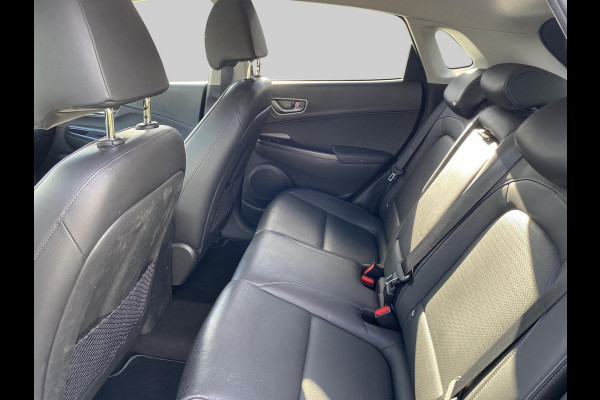 Hyundai Kona EV Premium 64 kWh | Dealer Onderhouden Hyundai Kona EV Premium 64 kWh | Dealer Onderhouden