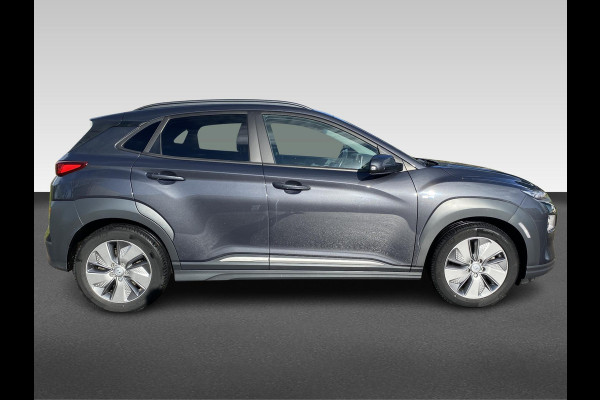 Hyundai Kona EV Premium 64 kWh | Dealer Onderhouden Hyundai Kona EV Premium 64 kWh | Dealer Onderhouden