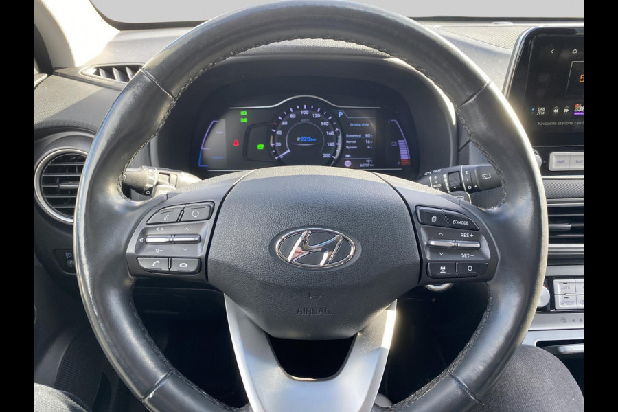 Hyundai Kona EV Premium 64 kWh | Dealer Onderhouden Hyundai Kona EV Premium 64 kWh | Dealer Onderhouden