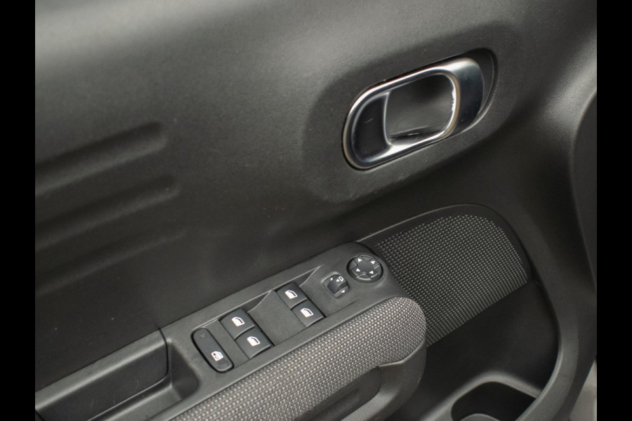 Citroën C3 Aircross 1.2 PureTech S&S Shine (APPLE CARPLAY,NAVI,LED,CRUISE,CLIMATE,SPORTSTOELE,LANE ASSIST,GETINT,NETTESTAAT) Citroën C3 Aircross 1.2 PureTech S&S Shine (APPLE CARPLAY,NAVI,LED,CRUISE,CLIMATE,SPORTSTOELE,LANE ASSIST,GETINT,NETTESTAAT)