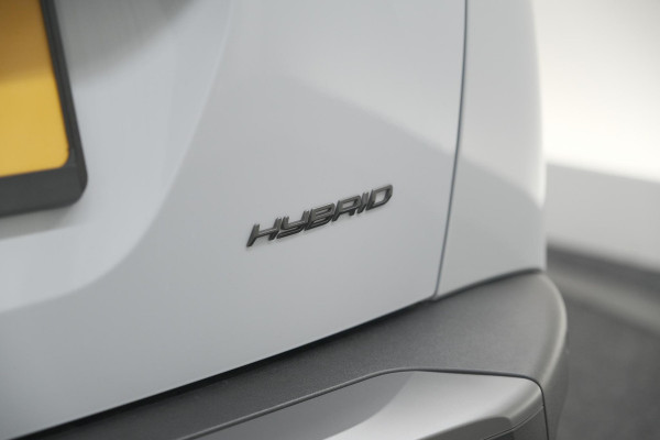 Peugeot 2008 Hybrid 136 e-DCS6 Allure | 360 Camera | Adaptieve Cruise Control | Dodehoekdetectie Peugeot 2008 Hybrid 136 e-DCS6 Allure | 360 Camera | Adaptieve Cruise Control | Dodehoekdetectie