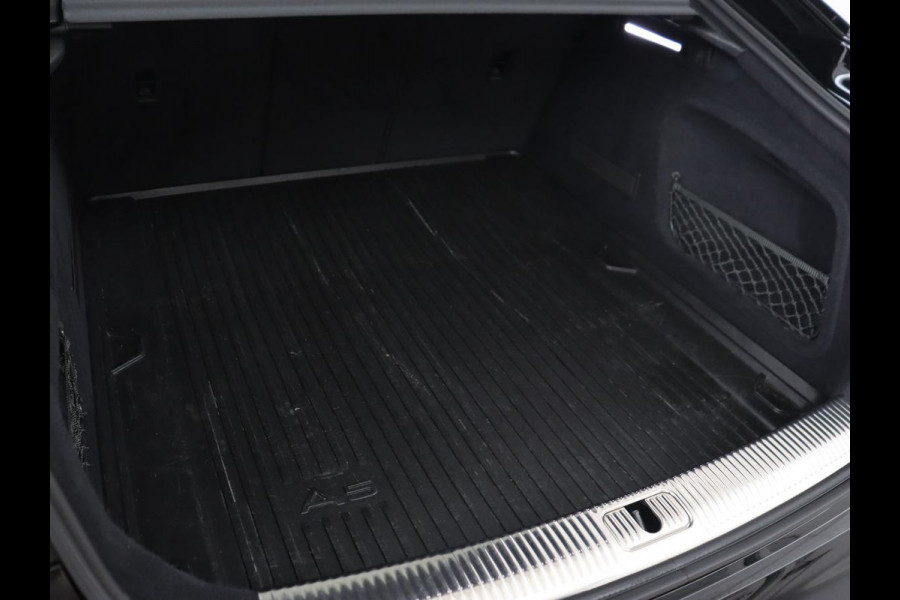 Audi A5 40 TFSI Sport S-line Edition | 80.600km NAP | Panoramadak | Stoelverwarming | Half leder | Sportstoelen | Navigatie | Full LED | Climate control | Sportstuur | Parkeerhulp Audi A5 40 TFSI Sport S-line Edition | 80.600km NAP | Panoramadak | Stoelverwarming | Half leder | Sportstoelen | Navigatie | Full LED | Climate control | Sportstuur | Parkeerhulp
