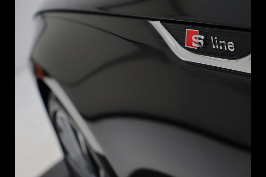 Audi A5 40 TFSI Sport S-line Edition | 80.600km NAP | Panoramadak | Stoelverwarming | Half leder | Sportstoelen | Navigatie | Full LED | Climate control | Sportstuur | Parkeerhulp Audi A5 40 TFSI Sport S-line Edition | 80.600km NAP | Panoramadak | Stoelverwarming | Half leder | Sportstoelen | Navigatie | Full LED | Climate control | Sportstuur | Parkeerhulp