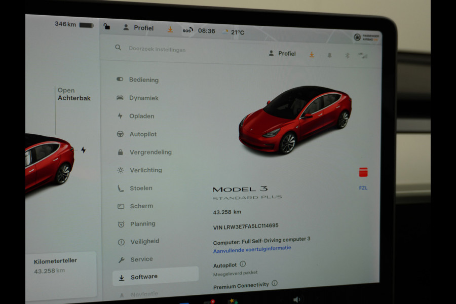 Tesla Model 3 RWD+ 60kWh 325PK LFP Licht Interieur 19"Lmv FSD-3 Comp. AutoPilot Leder PanoDak Adaptive-Cruise Lmv Camera's Elektr.-Stuur+Stoel Navi LED Comfortstoelen ACC DAB Keyless en Voorverwarmen interieur via App One-Pedal-Drive In zeer nette staat! Origineel Nederlandse auto tot 11kw laden thuis! Garantie Accu tot 30-6-2029 max 160.000km Tesla Model 3 RWD+ 60kWh 325PK LFP Licht Interieur 19"Lmv FSD-3 Comp. AutoPilot Leder PanoDak Adaptive-Cruise Lmv Camera's Elektr.-Stuur+Stoel Navi LED Comfortstoelen ACC DAB Keyless en Voorverwarmen interieur via App One-Pedal-Drive In zeer nette staat! Origineel Nederlandse auto tot 11kw laden thuis! Garantie Accu tot 30-6-2029 max 160.000km