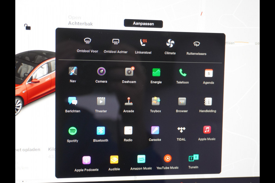 Tesla Model 3 RWD+ 60kWh 325PK LFP Licht Interieur 19"Lmv FSD-3 Comp. AutoPilot Leder PanoDak Adaptive-Cruise Lmv Camera's Elektr.-Stuur+Stoel Navi LED Comfortstoelen ACC DAB Keyless en Voorverwarmen interieur via App One-Pedal-Drive In zeer nette staat! Origineel Nederlandse auto tot 11kw laden thuis! Garantie Accu tot 30-6-2029 max 160.000km Tesla Model 3 RWD+ 60kWh 325PK LFP Licht Interieur 19"Lmv FSD-3 Comp. AutoPilot Leder PanoDak Adaptive-Cruise Lmv Camera's Elektr.-Stuur+Stoel Navi LED Comfortstoelen ACC DAB Keyless en Voorverwarmen interieur via App One-Pedal-Drive In zeer nette staat! Origineel Nederlandse auto tot 11kw laden thuis! Garantie Accu tot 30-6-2029 max 160.000km