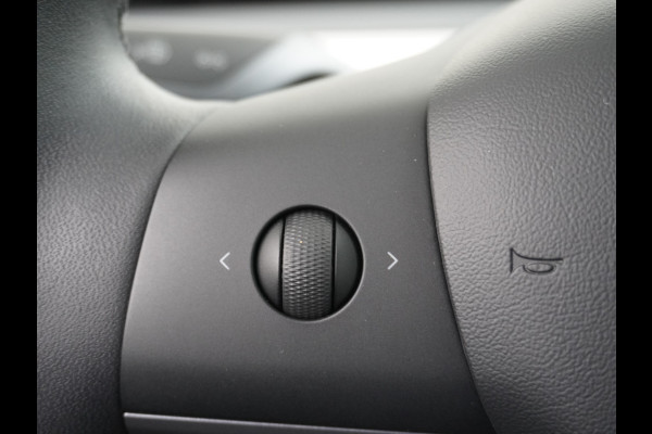 Tesla Model 3 RWD+ 60kWh 325PK LFP Licht Interieur 19"Lmv FSD-3 Comp. AutoPilot Leder PanoDak Adaptive-Cruise Lmv Camera's Elektr.-Stuur+Stoel Navi LED Comfortstoelen ACC DAB Keyless en Voorverwarmen interieur via App One-Pedal-Drive In zeer nette staat! Origineel Nederlandse auto tot 11kw laden thuis! Garantie Accu tot 30-6-2029 max 160.000km Tesla Model 3 RWD+ 60kWh 325PK LFP Licht Interieur 19"Lmv FSD-3 Comp. AutoPilot Leder PanoDak Adaptive-Cruise Lmv Camera's Elektr.-Stuur+Stoel Navi LED Comfortstoelen ACC DAB Keyless en Voorverwarmen interieur via App One-Pedal-Drive In zeer nette staat! Origineel Nederlandse auto tot 11kw laden thuis! Garantie Accu tot 30-6-2029 max 160.000km