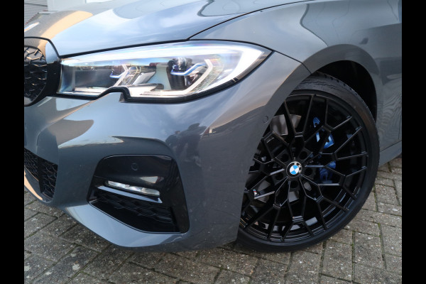 BMW 3-serie 330i M-Sport Panorama / Harman Kardon / Laser / Leder / M Performance /