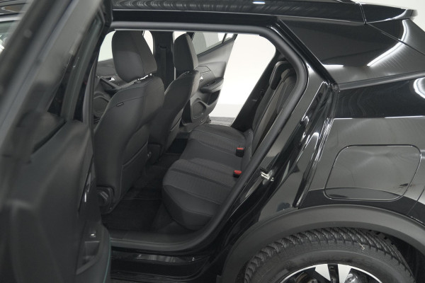 Peugeot 2008 PureTech 130 EAT8 Allure | Trekhaak | Camera | Navigatie | Apple Carplay Peugeot 2008 PureTech 130 EAT8 Allure | Trekhaak | Camera | Navigatie | Apple Carplay