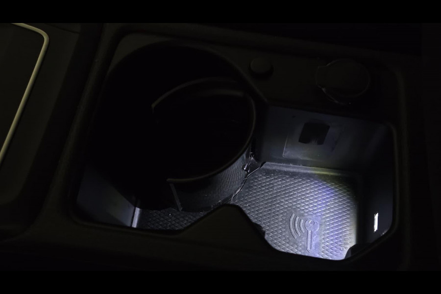 Volkswagen Golf 1.0 eTSI Life | Memory | Carplay | Acc Volkswagen Golf 1.0 eTSI Life | Memory | Carplay | Acc