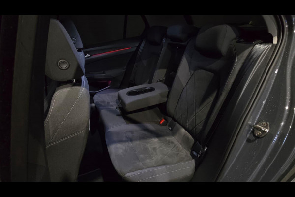 Volkswagen Golf 1.0 eTSI Life | Memory | Carplay | Acc Volkswagen Golf 1.0 eTSI Life | Memory | Carplay | Acc