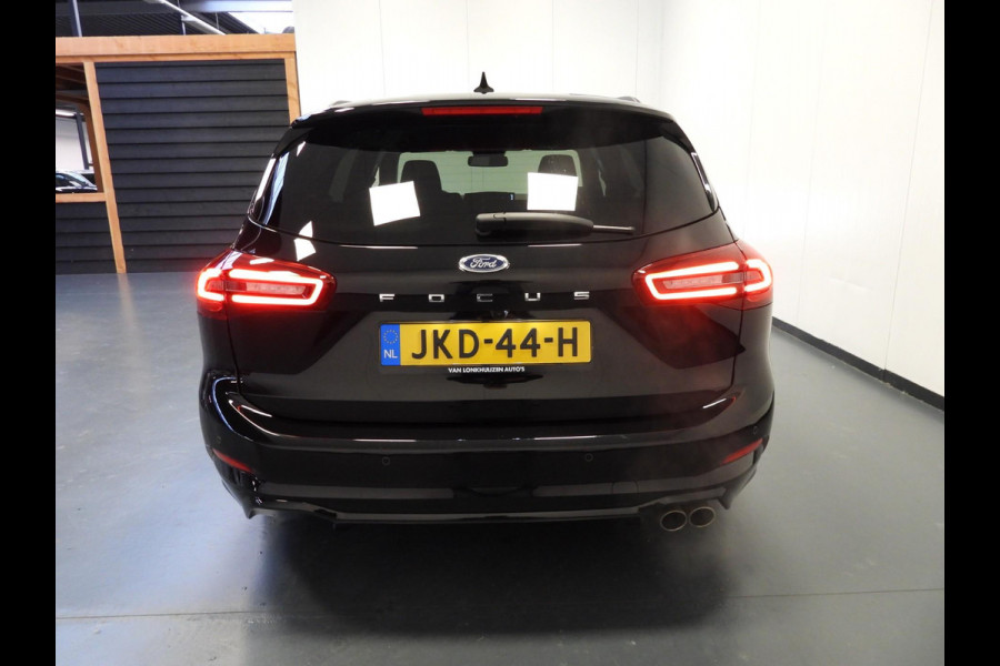 Ford FOCUS Wagon 1.0 EcoBoost Hybrid ST Line NAVI/CAMERA/CLIMA/WINTERPACK/17"LMV! Ford FOCUS Wagon 1.0 EcoBoost Hybrid ST Line NAVI/CAMERA/CLIMA/WINTERPACK/17"LMV!