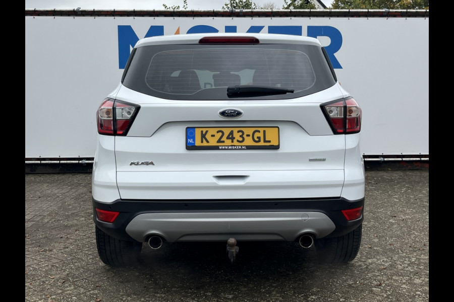 Ford Kuga 1.5 EcoB. Titanium 150pk/Inklapbare Trekhaak/WinterPack etc. Ford Kuga 1.5 EcoB. Titanium 150pk/Inklapbare Trekhaak/WinterPack etc.