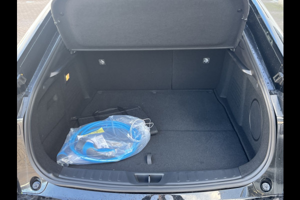 Mazda 6e Takumi 68.8 kWh, 1500kg trekgewicht