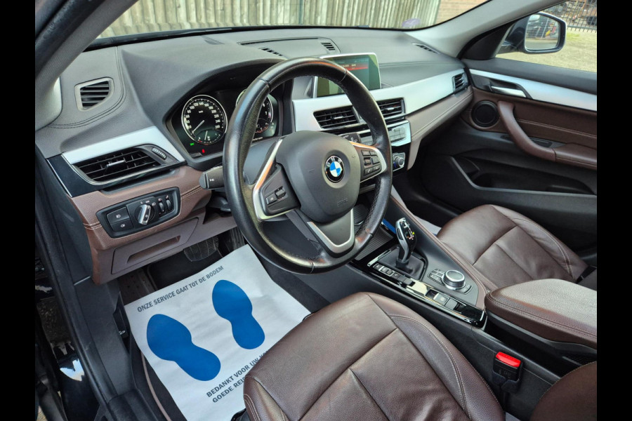 BMW X2 SDrive18i High Executive Leder, Pano