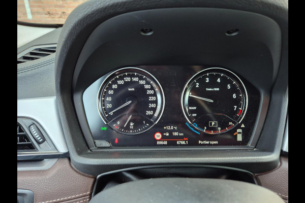 BMW X2 SDrive18i High Executive Leder, Pano