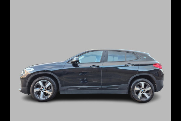 BMW X2 SDrive18i High Executive Leder, Pano