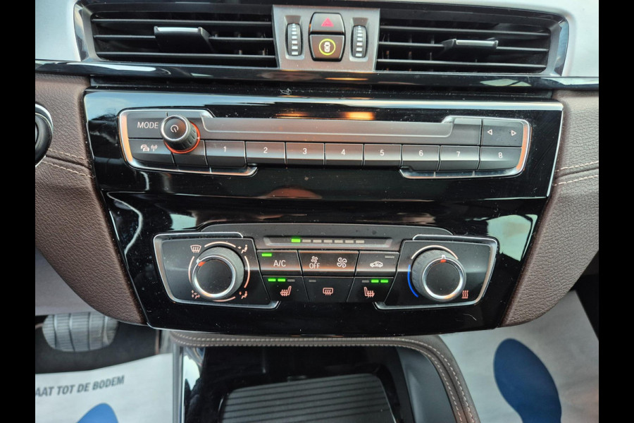 BMW X2 SDrive18i High Executive Leder, Pano