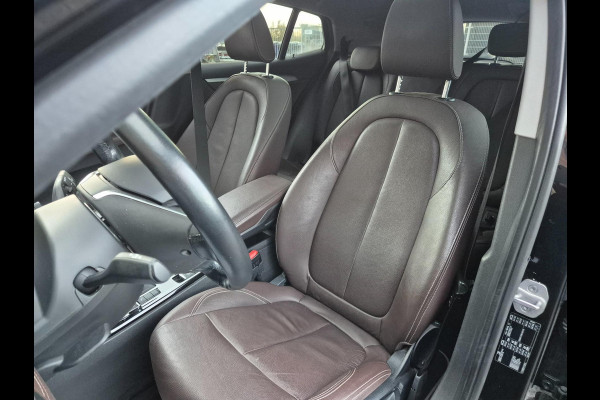 BMW X2 SDrive18i High Executive Leder, Pano