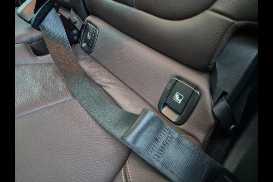 BMW X2 SDrive18i High Executive Leder, Pano