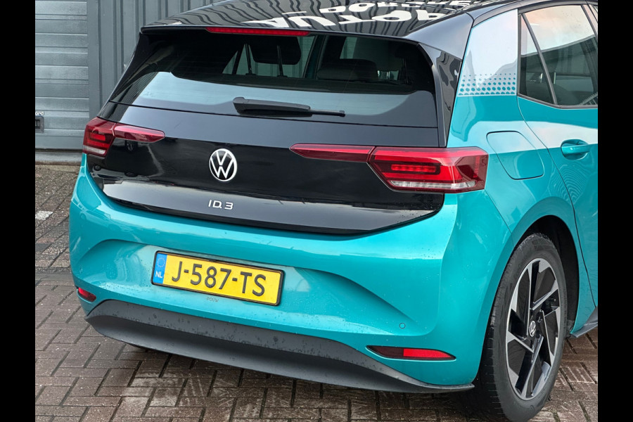 Volkswagen ID.3 First 58 kWh Trekhaak Volkswagen ID.3 First 58 kWh Trekhaak