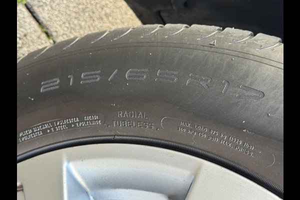 Peugeot 5008 1.2 PureTech Active Pack 7 Persoons - Navigatie/Apple CarPlay I Airco I LED I PDC I Sport velgen I-Dealer onderhouden Peugeot 5008 1.2 PureTech Active Pack 7 Persoons - Navigatie/Apple CarPlay I Airco I LED I PDC I Sport velgen I-Dealer onderhouden