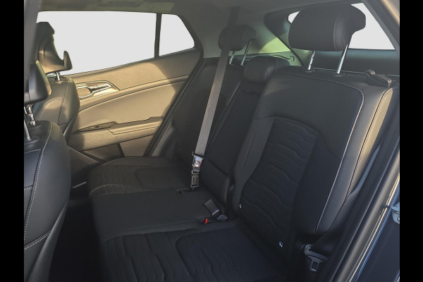 Kia Sportage 1.6 T-GDi Hybrid DynamicPlusLine | Navigatie | Dodehoekdetectie | Stoel- en Stuurverwarming | Elektrische achterklep