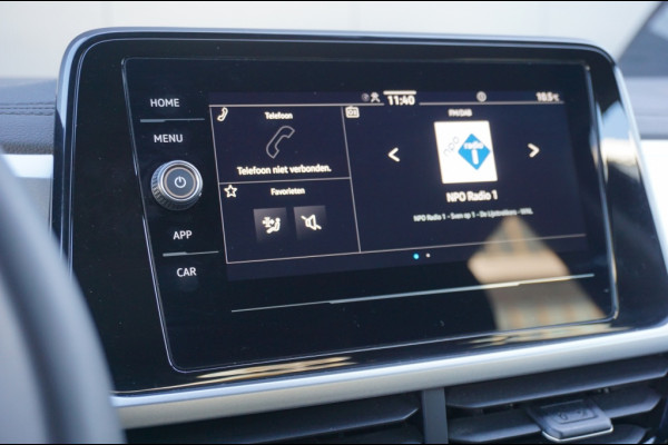 Volkswagen T-Roc 115PK Life Edition CLIMA | STOELVERWARMING | PARK.SENS | CARPLAY Volkswagen T-Roc 115PK Life Edition CLIMA | STOELVERWARMING | PARK.SENS | CARPLAY