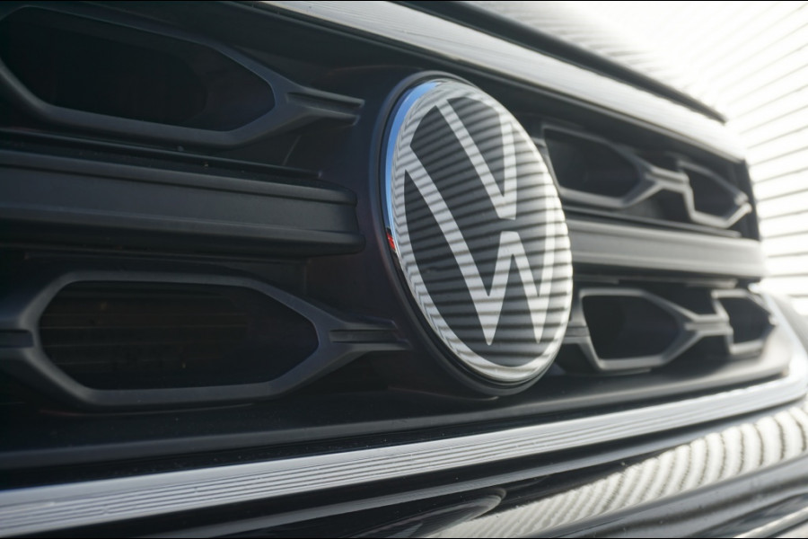 Volkswagen T-Roc 115PK Life Edition CLIMA | STOELVERWARMING | PARK.SENS | CARPLAY Volkswagen T-Roc 115PK Life Edition CLIMA | STOELVERWARMING | PARK.SENS | CARPLAY