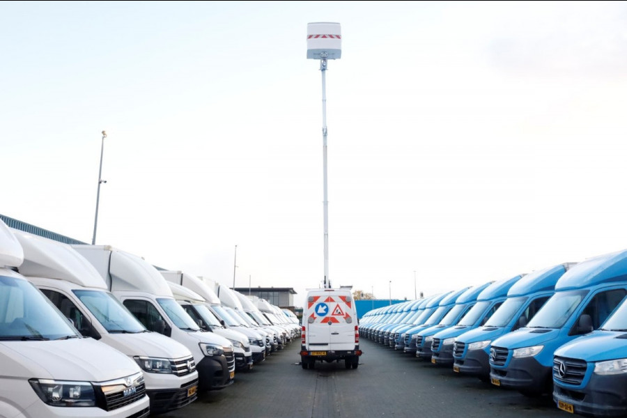 Mercedes-Benz Sprinter 516 CDI 163pk Euro6 L2H2 Custers Taurus T200-14MVH Hoogwerker 14meter Werkhoogte PTO 01-2017 Mercedes-Benz Sprinter 516 CDI 163pk Euro6 L2H2 Custers Taurus T200-14MVH Hoogwerker 14meter Werkhoogte PTO 01-2017