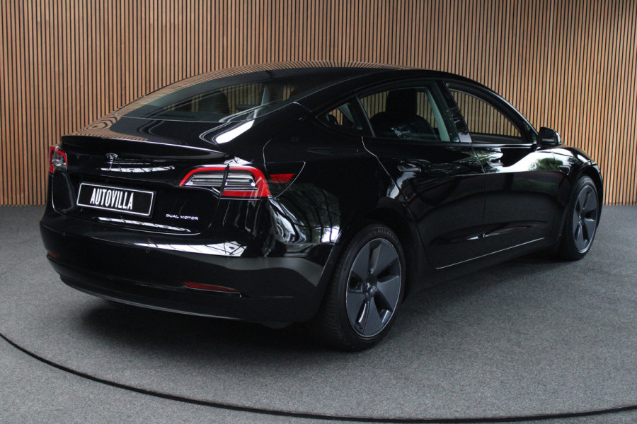 Tesla Model 3 RWD Autopilot ACC Stuurverwarm. PDC Leer Navi Panoramadak 360° Elektr. achterklep Stoelverwarming voor & achter Climate voor & achter LM velgen BTW auto! Nieuw! Tesla Model 3 RWD Autopilot ACC Stuurverwarm. PDC Leer Navi Panoramadak 360° Elektr. achterklep Stoelverwarming voor & achter Climate voor & achter LM velgen BTW auto! Nieuw!