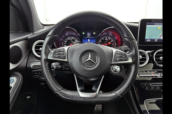 Mercedes-Benz GLC Coupé 250 AMG 4Matic Ambition(NL-auto, Navi, Panorama, Carplay, Camera, PDC V+A, Cruise Con, Etc) Mercedes-Benz GLC Coupé 250 AMG 4Matic Ambition(NL-auto, Navi, Panorama, Carplay, Camera, PDC V+A, Cruise Con, Etc)