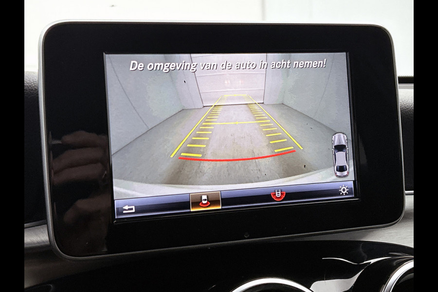 Mercedes-Benz GLC Coupé 250 AMG 4Matic Ambition(NL-auto, Navi, Panorama, Carplay, Camera, PDC V+A, Cruise Con, Etc) Mercedes-Benz GLC Coupé 250 AMG 4Matic Ambition(NL-auto, Navi, Panorama, Carplay, Camera, PDC V+A, Cruise Con, Etc)